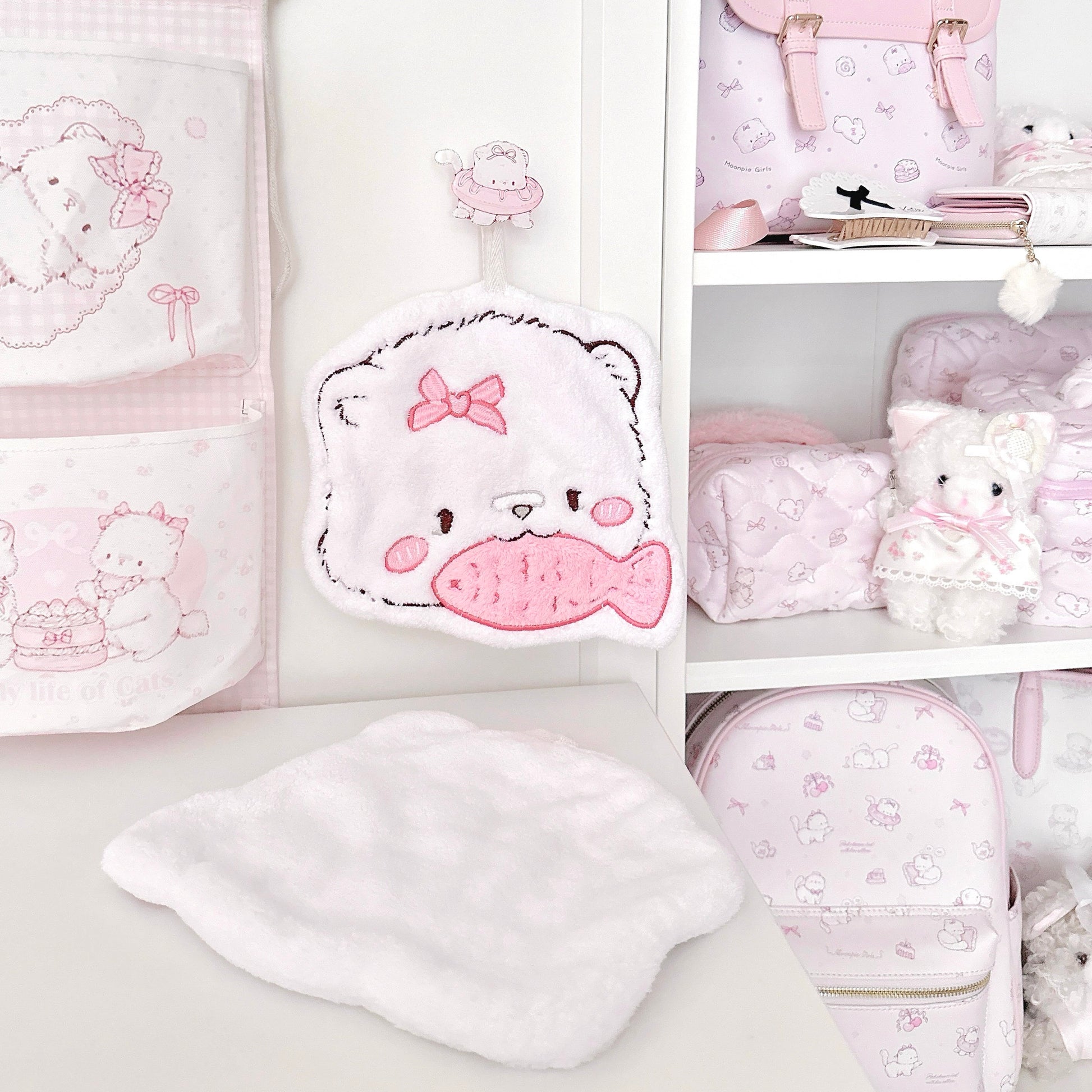 kawaii cat hand towel