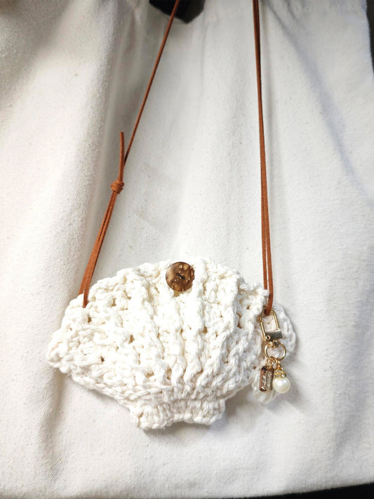diy wool mini shell bag