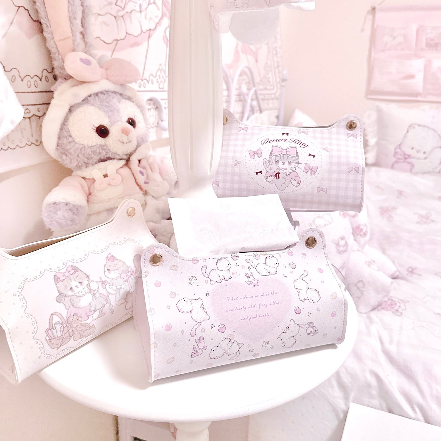 Cute cat leather tissue box