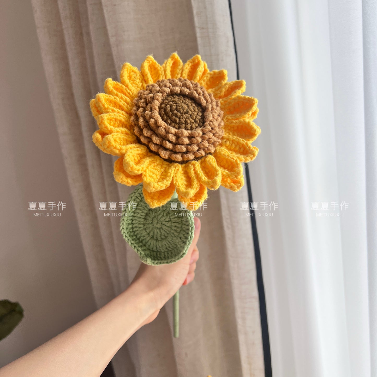 Finished wool knitted double-layered sunflower