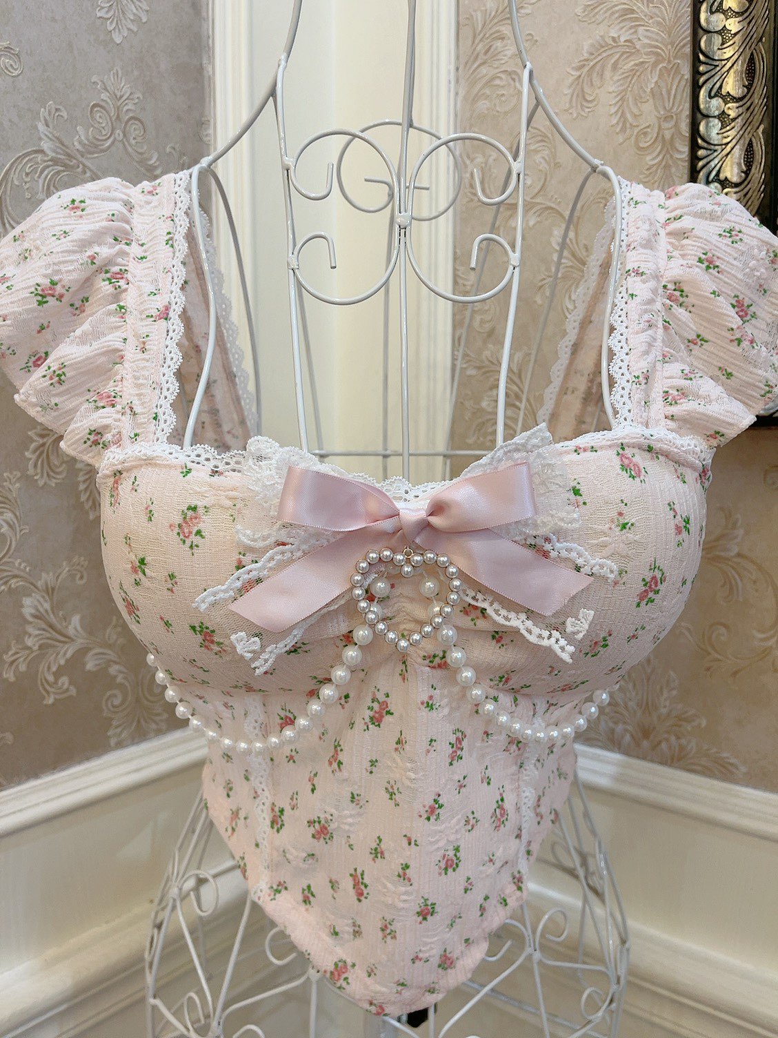 coquette bow floral lace top