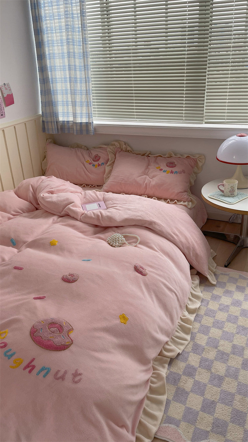 Donut milk velvet four-piece bed sheet