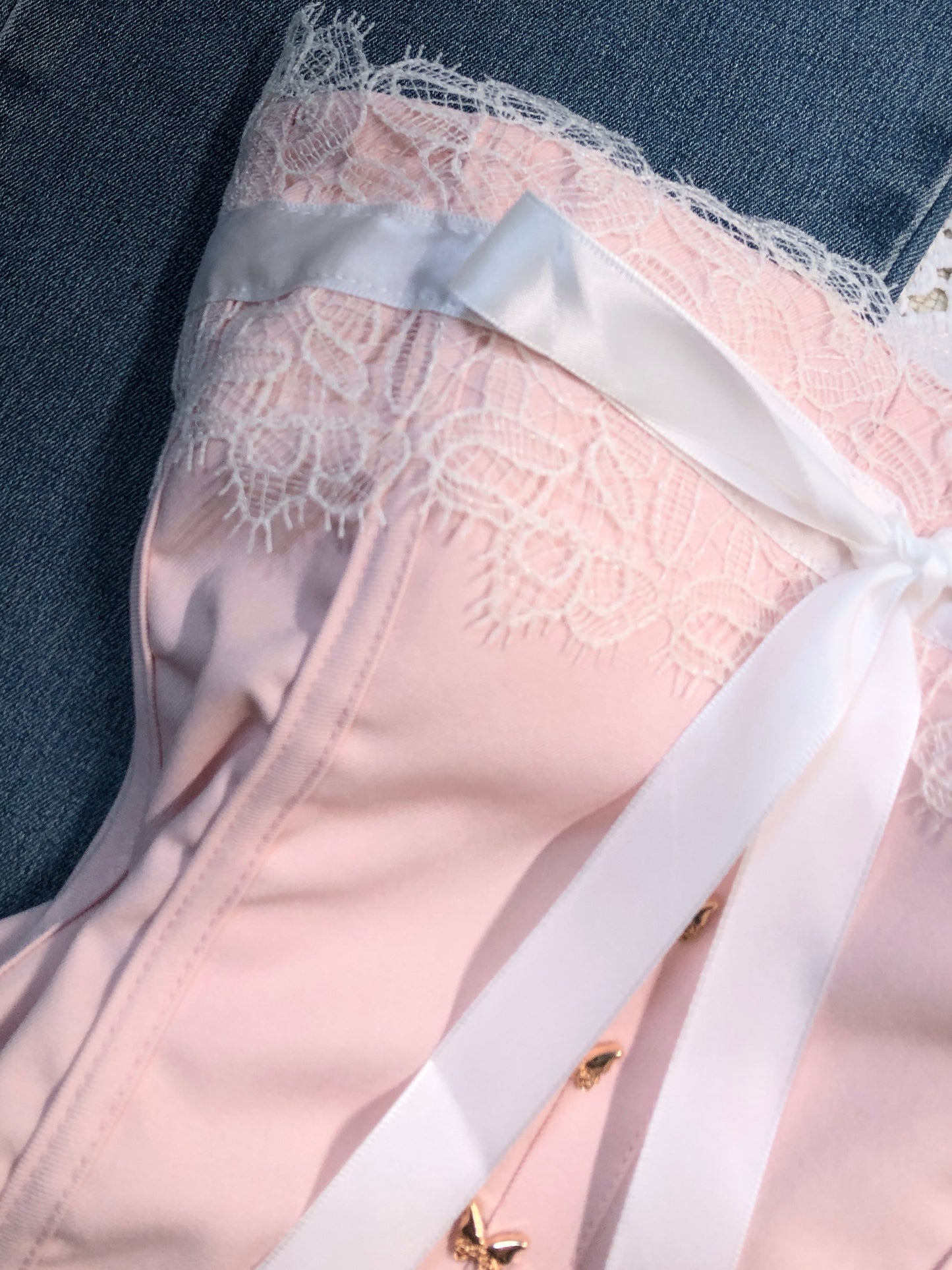 white bow lace pink top