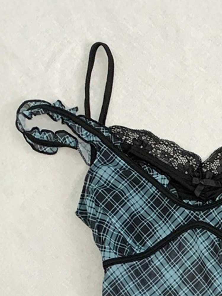 Fake Two-piece Plaid Lace Top