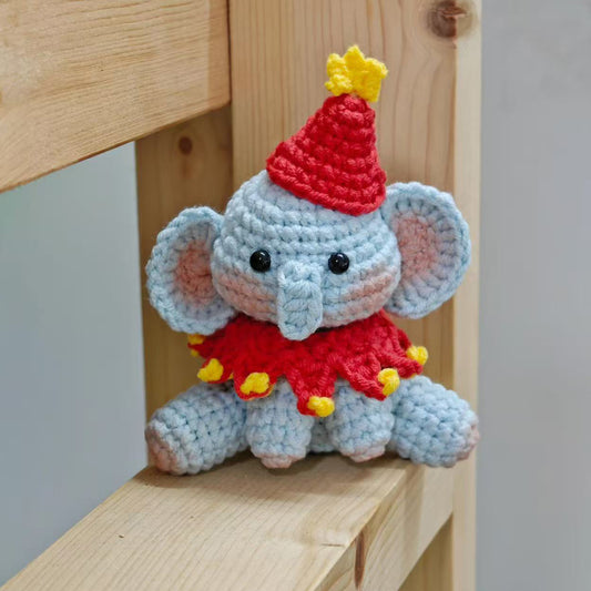 diy wool circus elephant pendant