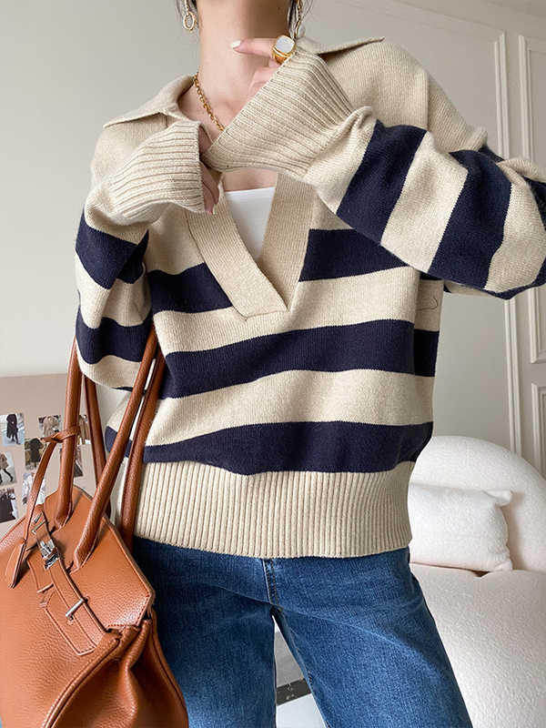 Preppy Striped V-neck Knit Top