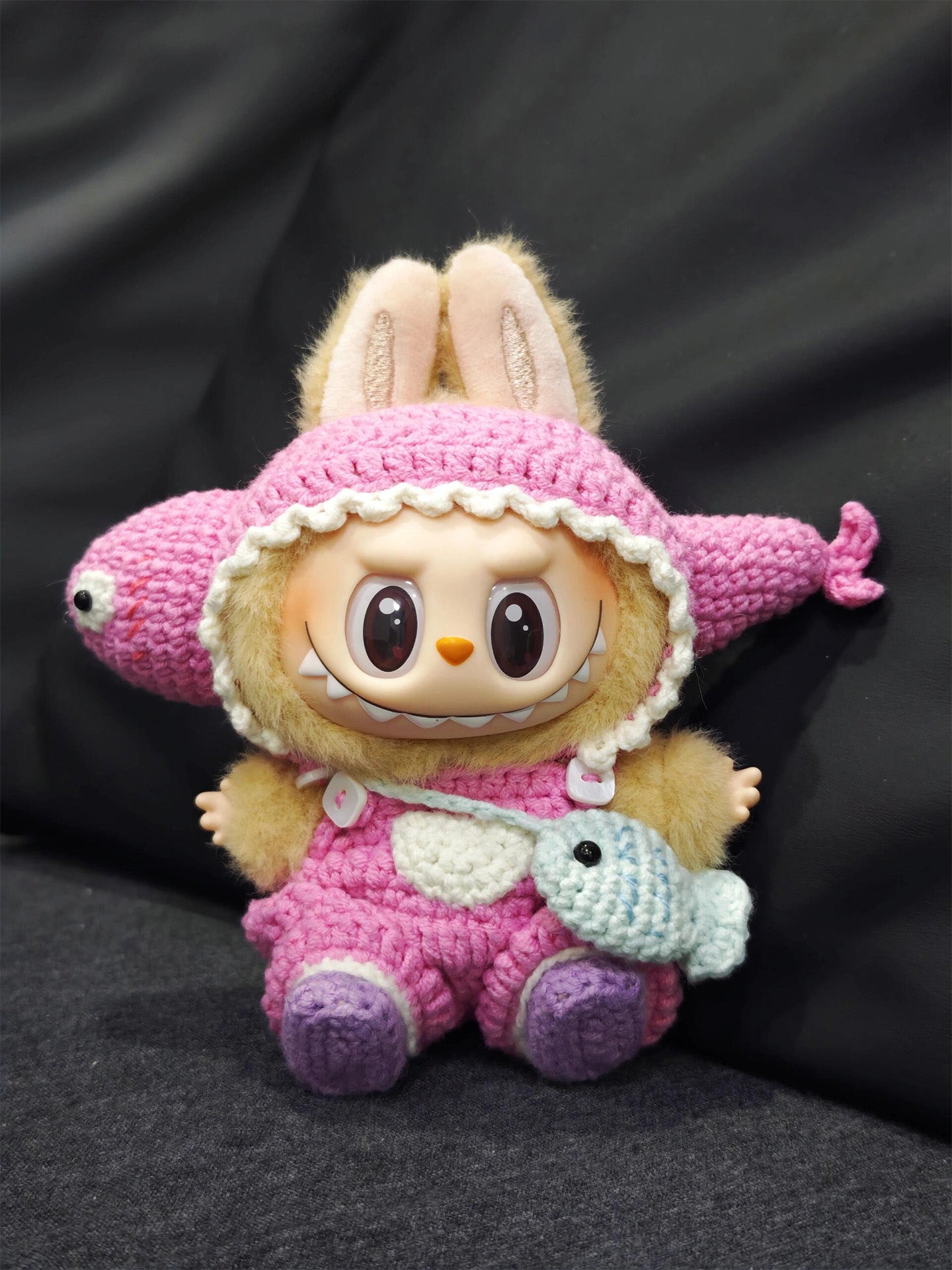 Hand-knitted diy baby doll clothes