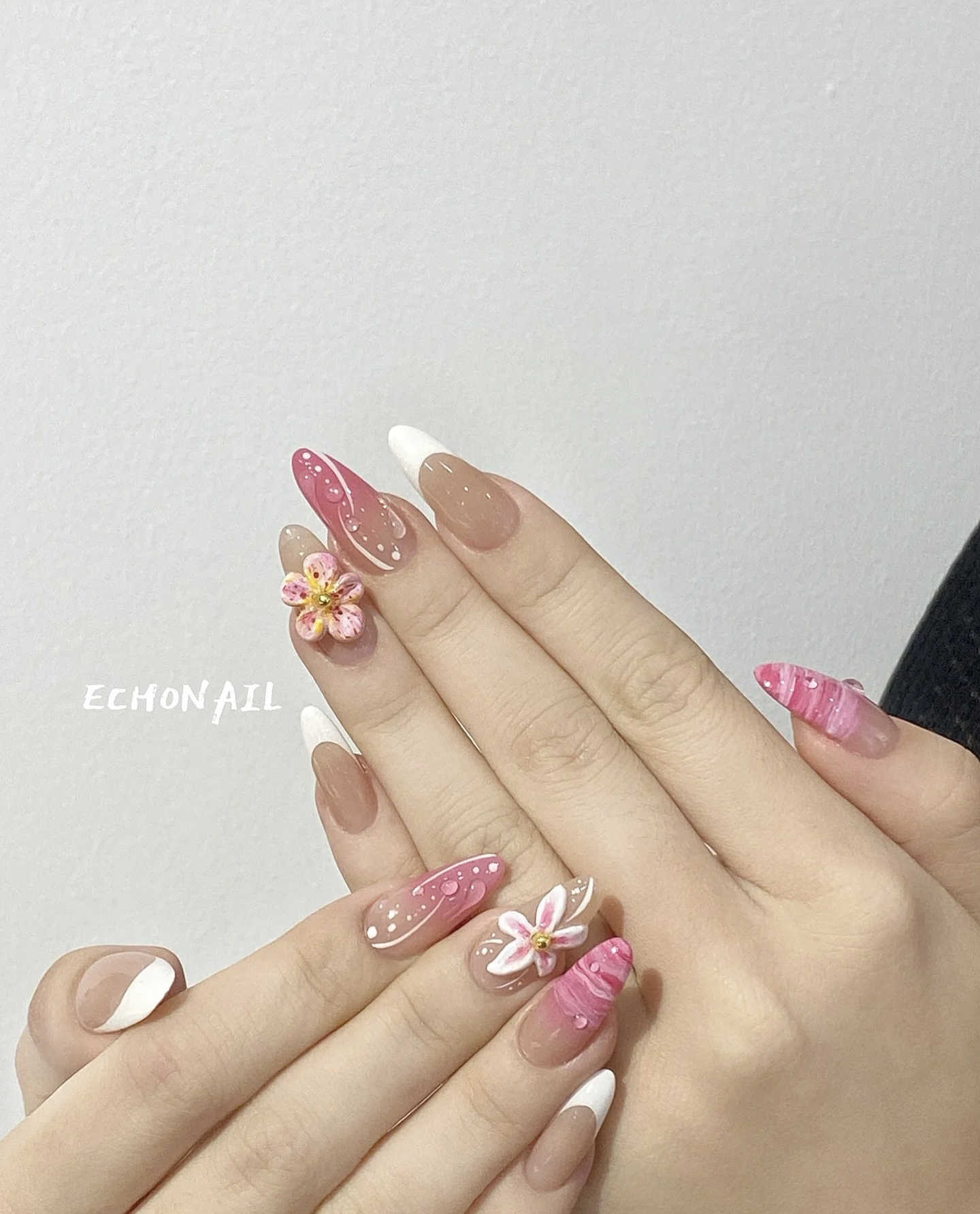 Wonderful Flower Lovely Nails