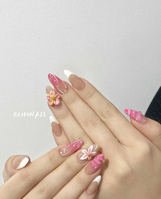 Wonderful Flower Lovely Nails