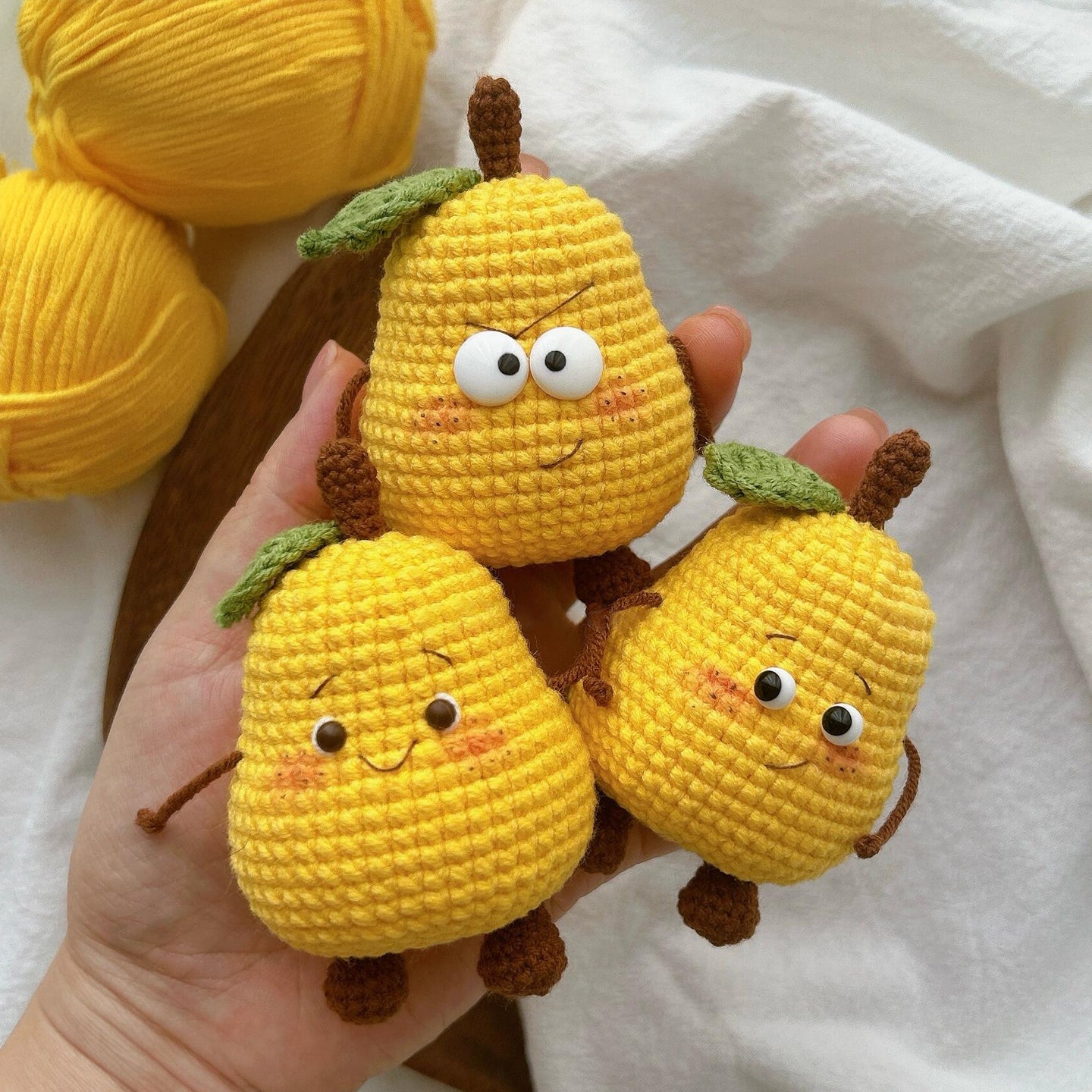 diy wool fruit material bag