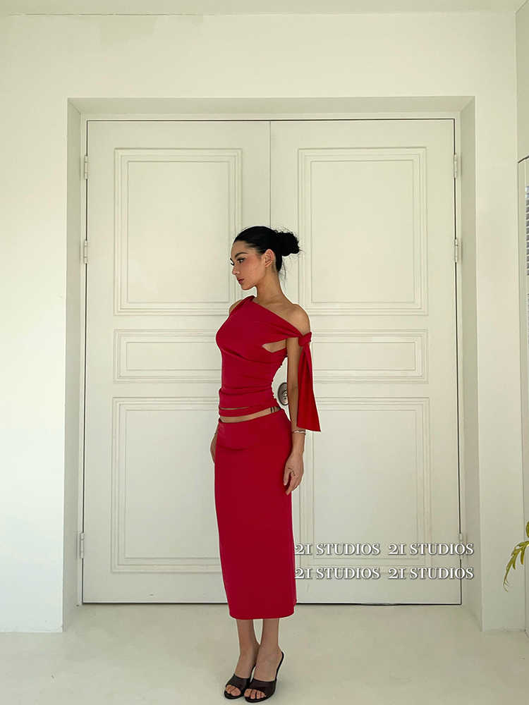 Asymmetrical Sloping Shoulder Ribbon Suit