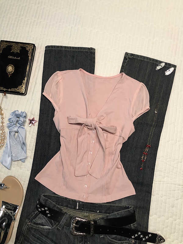 Pink Bow Retro T-shirt