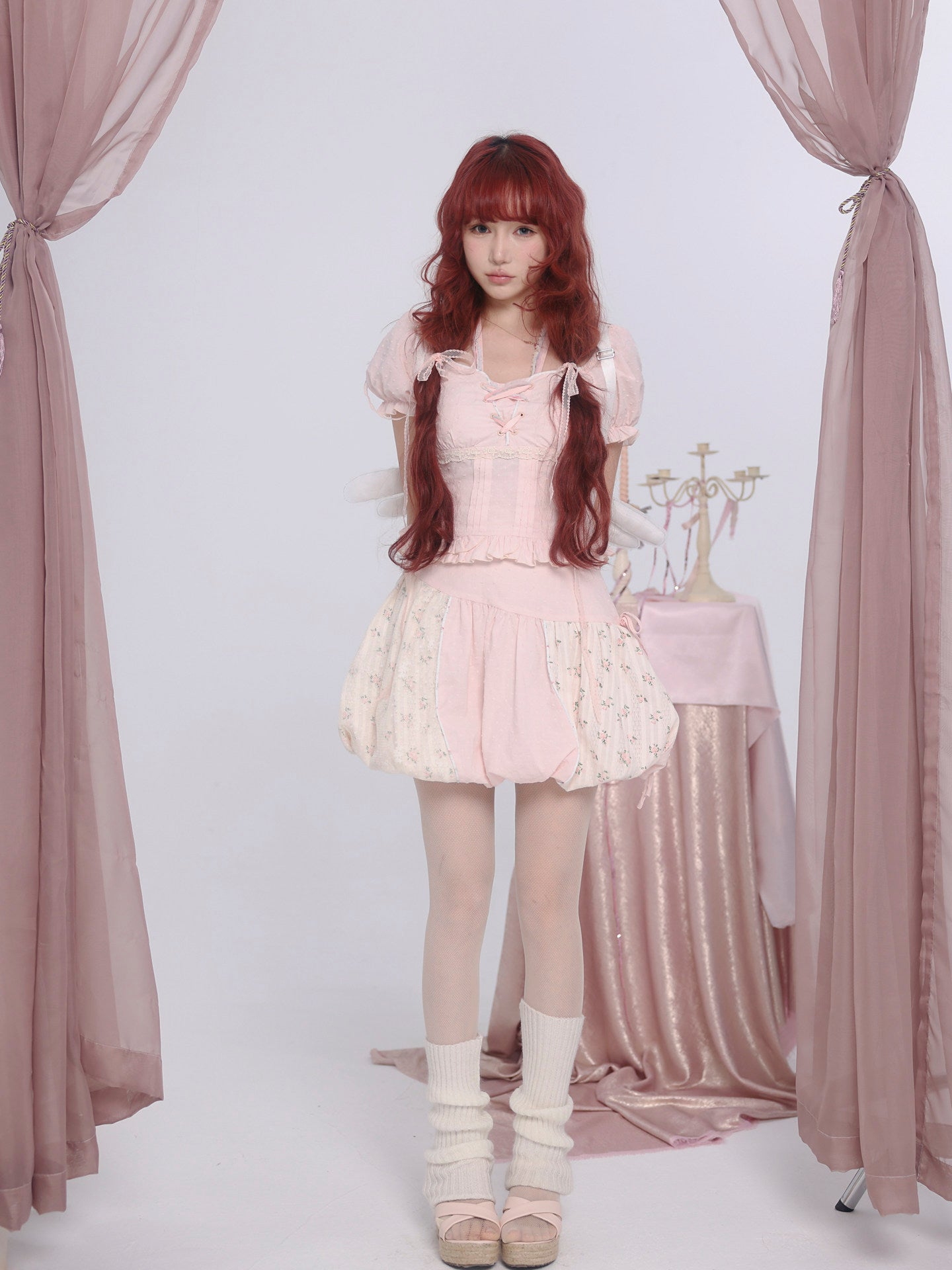 pink floral puff-sleeved shirt suit