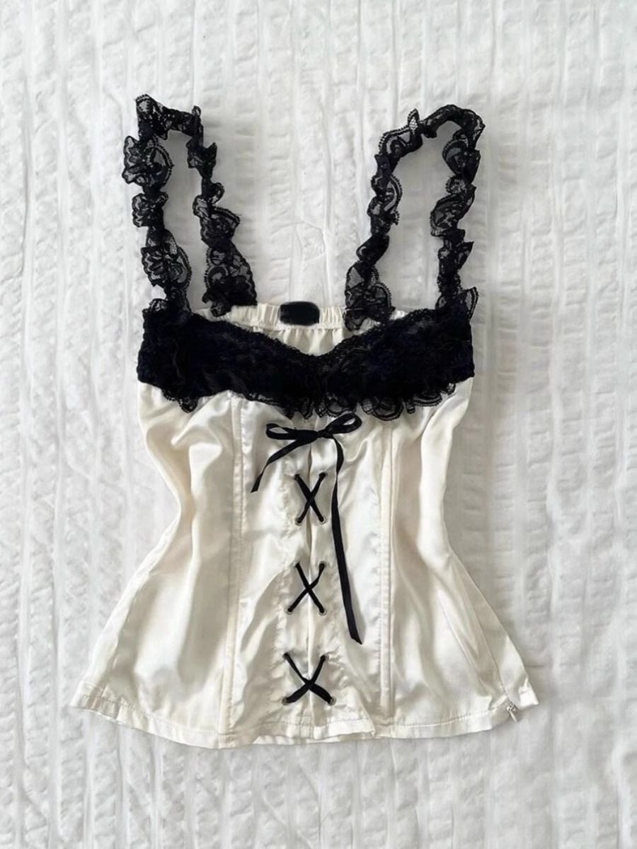 Vintage lace bottoming shirt black and white stitching suspenders