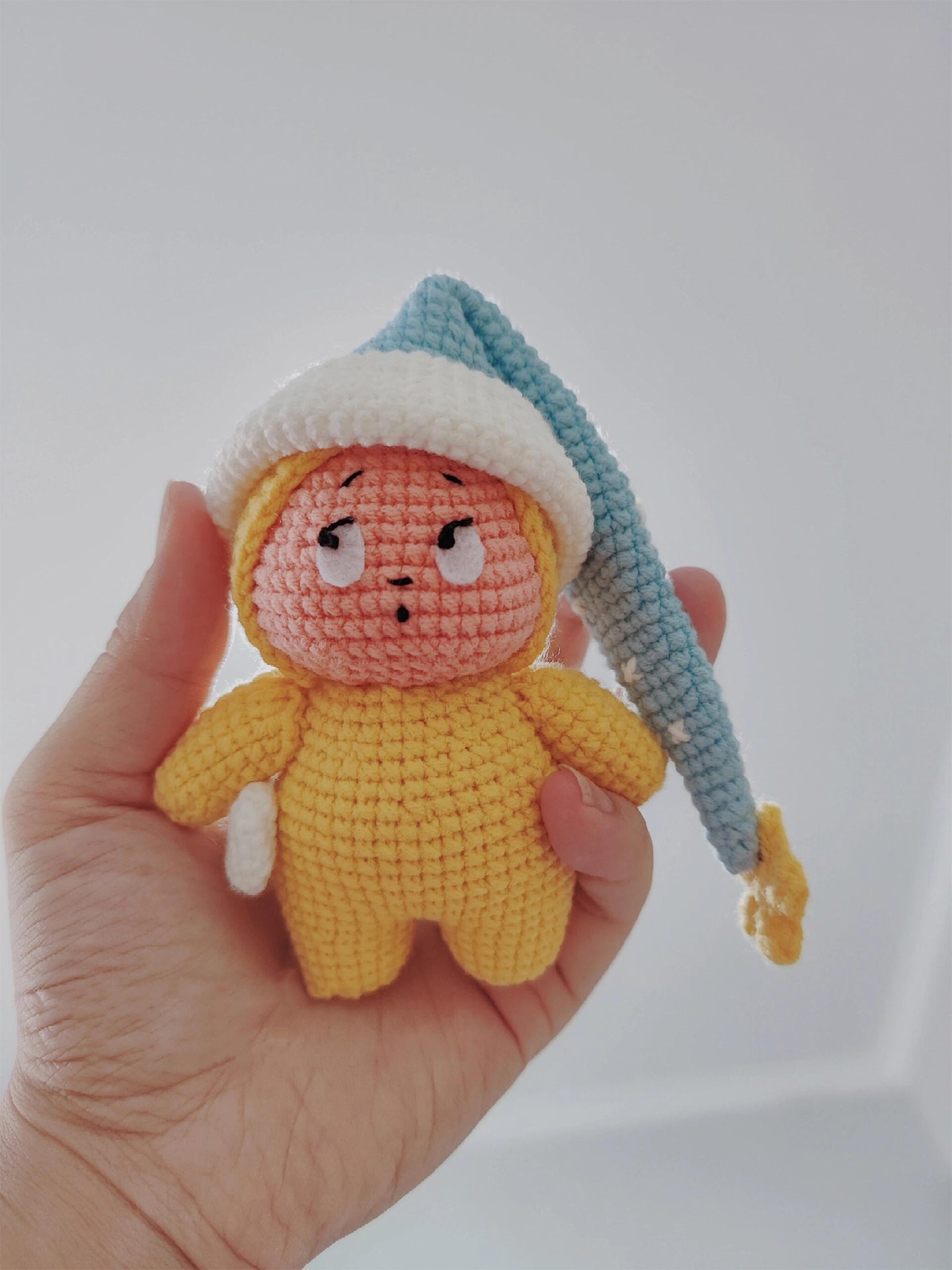 diy wool star doll pendant