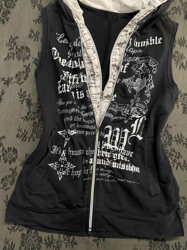 Retro Black Printed Hooded Top