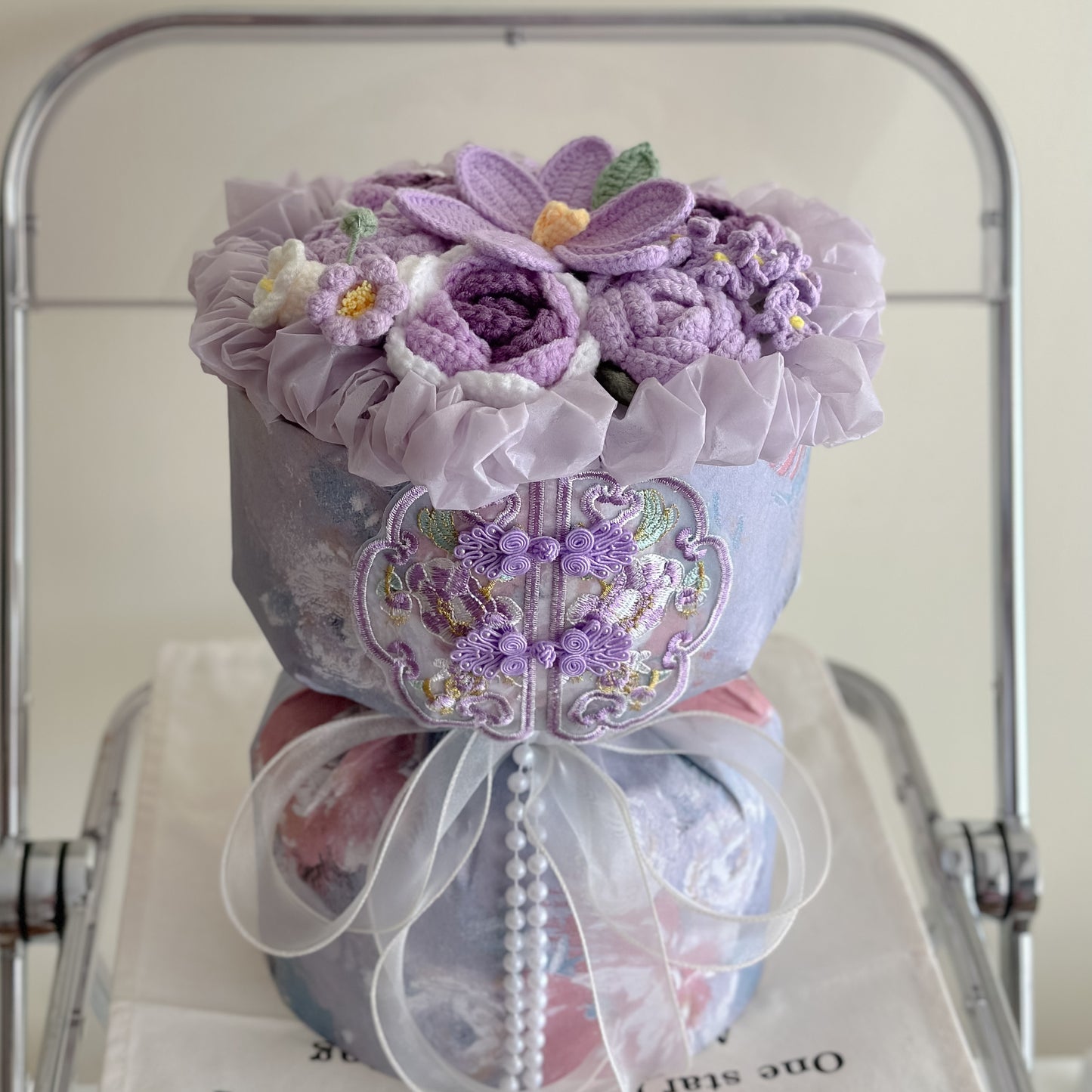 knitted wool roses bouquet