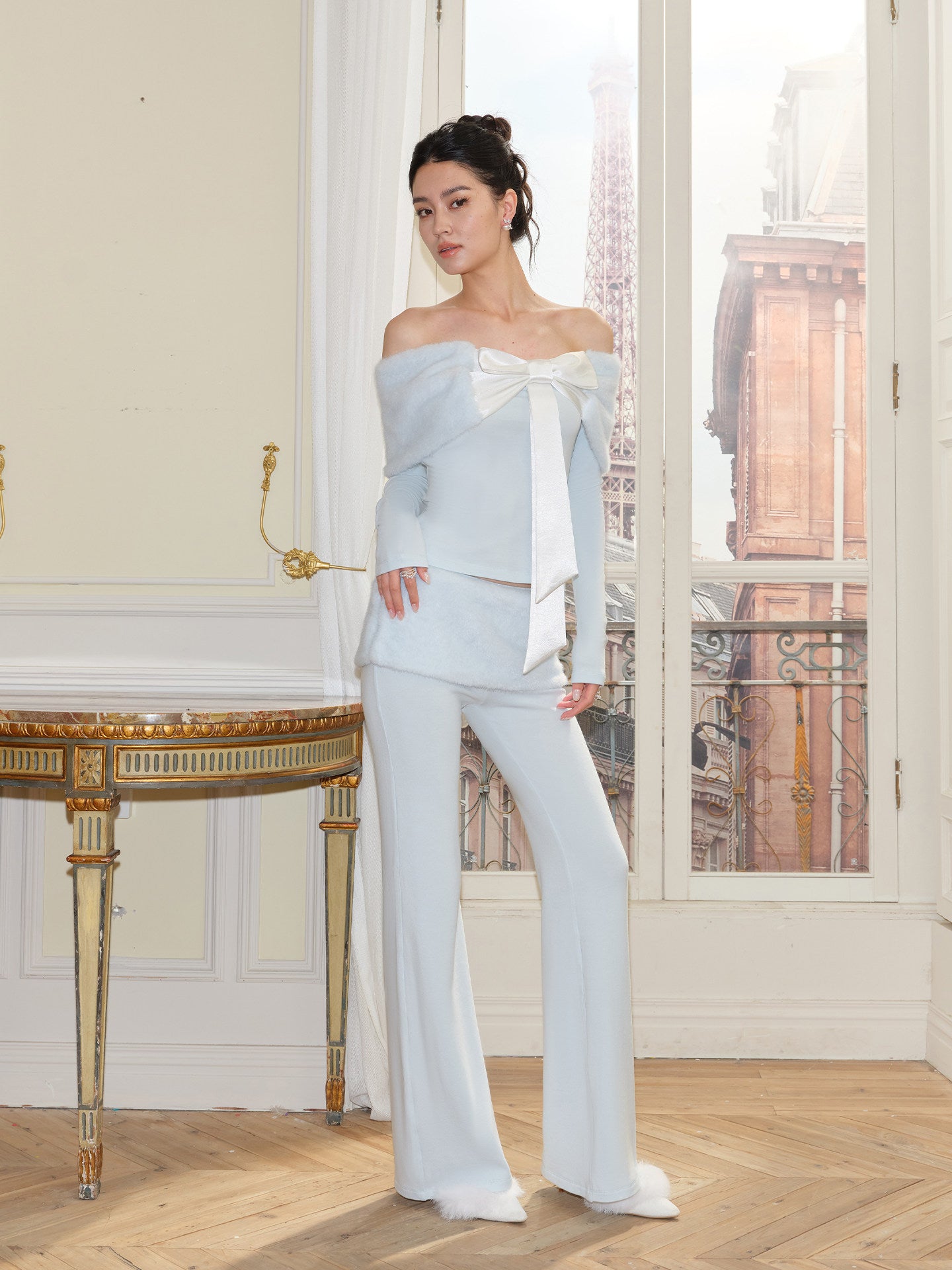 baby blue bow long-sleeved top coord