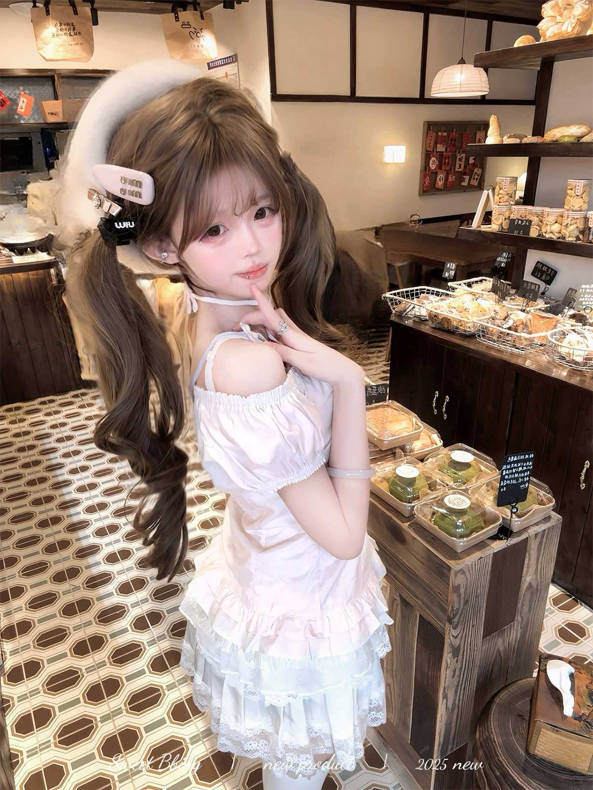 Doll-like Puff-sleeved Shirt