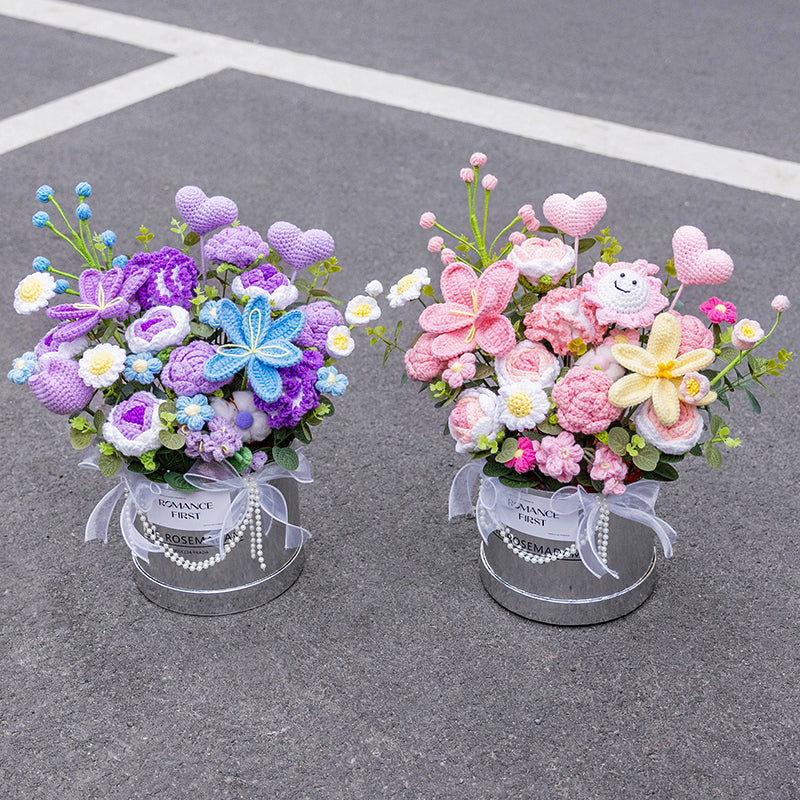 hand-knitted rose tulip wool flower bouquet