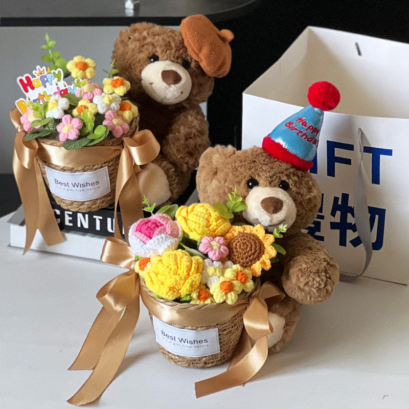 Christmas bear knitted bouquet