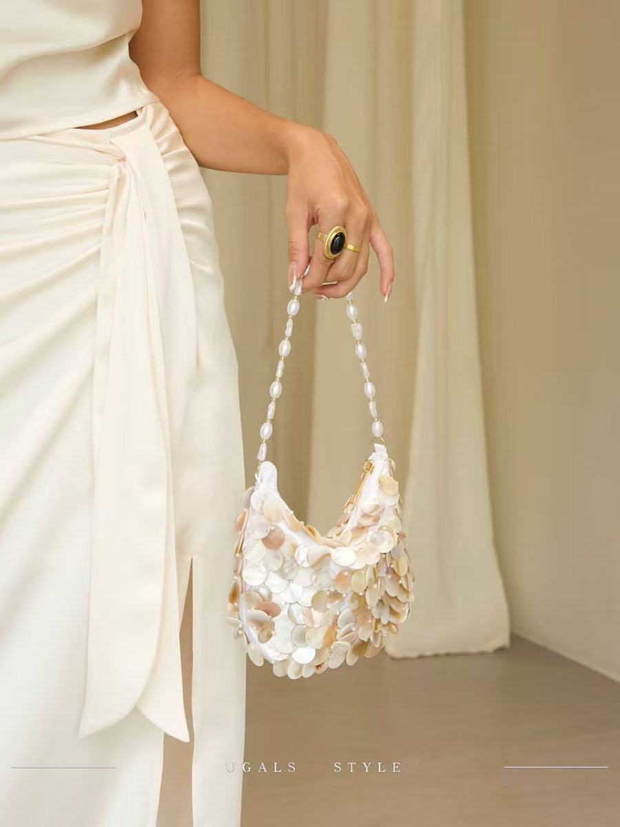 Vintage Fish Scale Sequined Shell Crossbody Bag