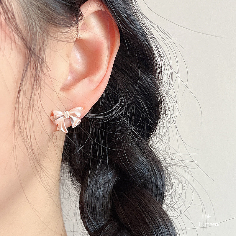 pearls coquette bow earrings