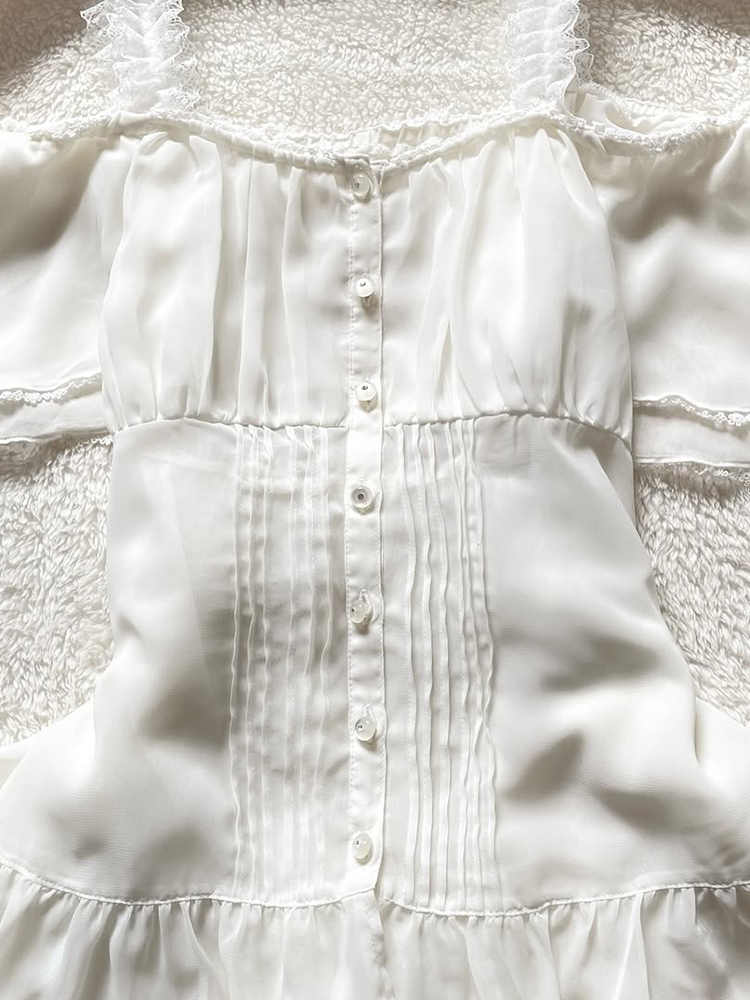 Retro Lace White Shirt