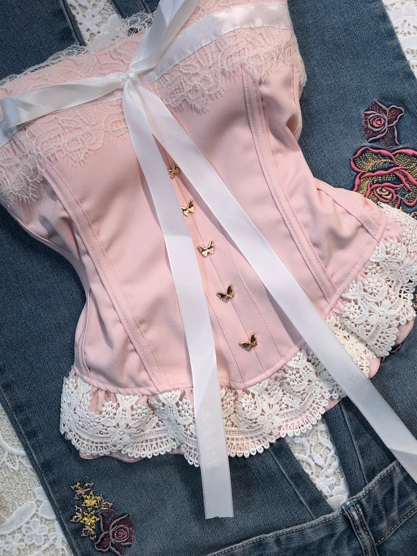 white bow lace pink top