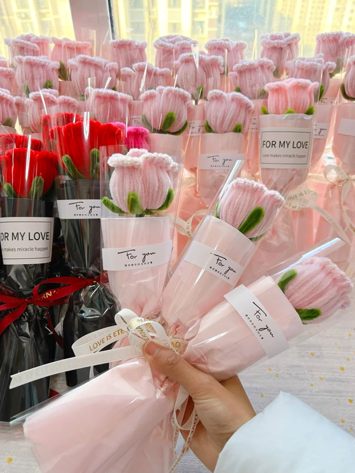 DIY Chenille Stem Rose Bouquet Craft Kit
