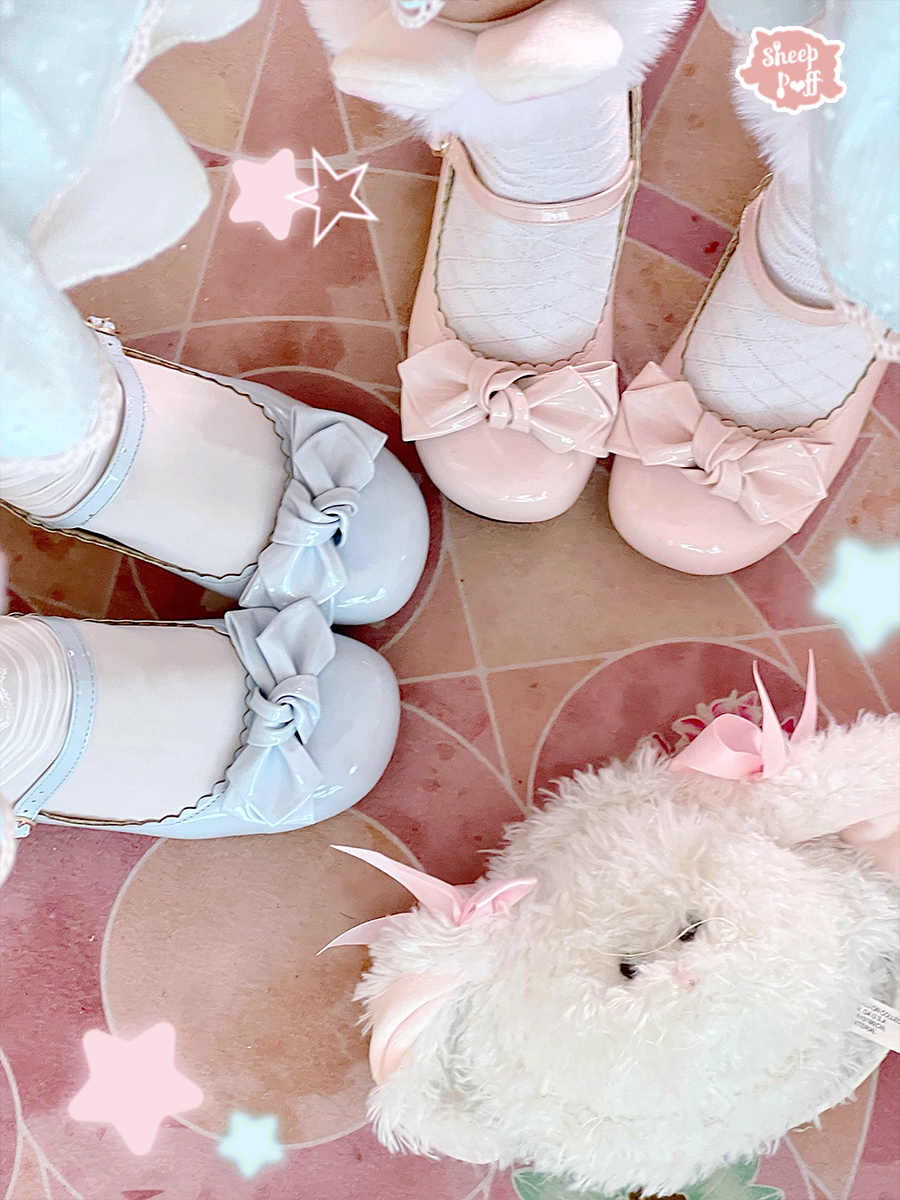 Round Toe Bow Leather Shoes