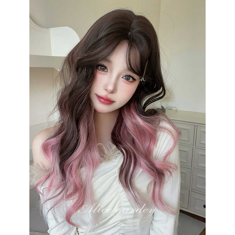 Sakura Long Curly Wig