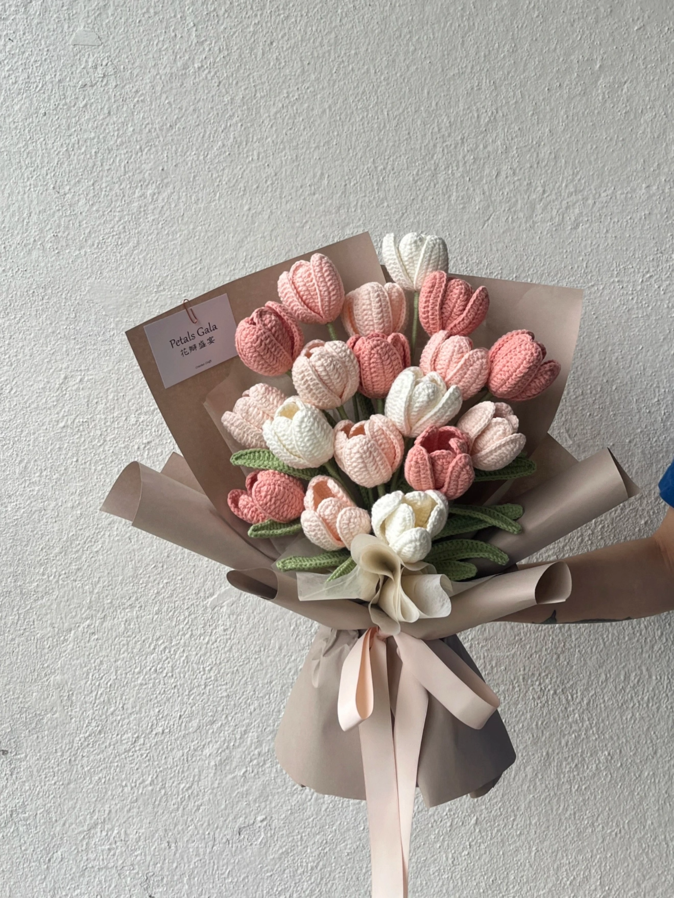 Xuefeier Crochet Tulip Bouquet – Handmade Gift