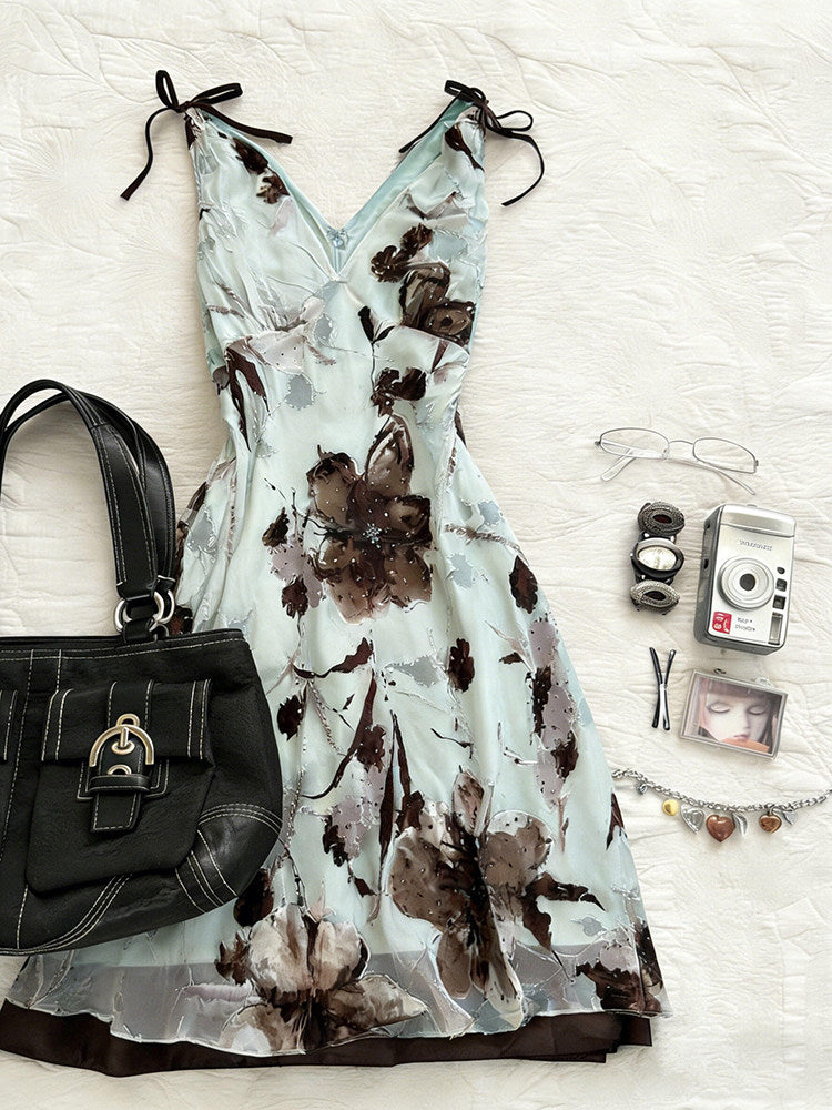 retro v-neck light green dress