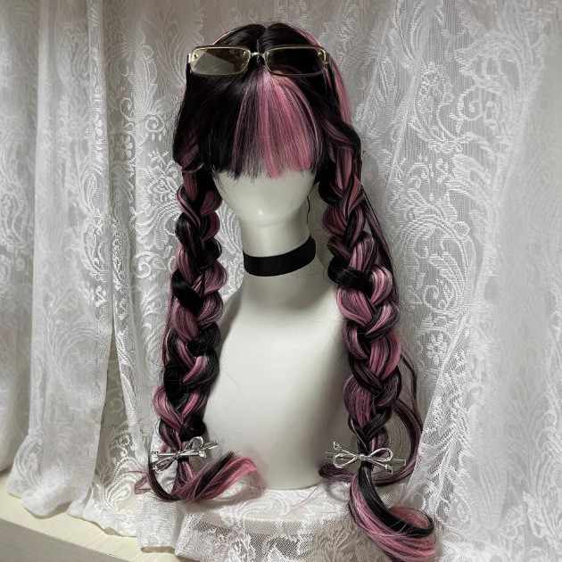 Lolita Black Highlighted Wig