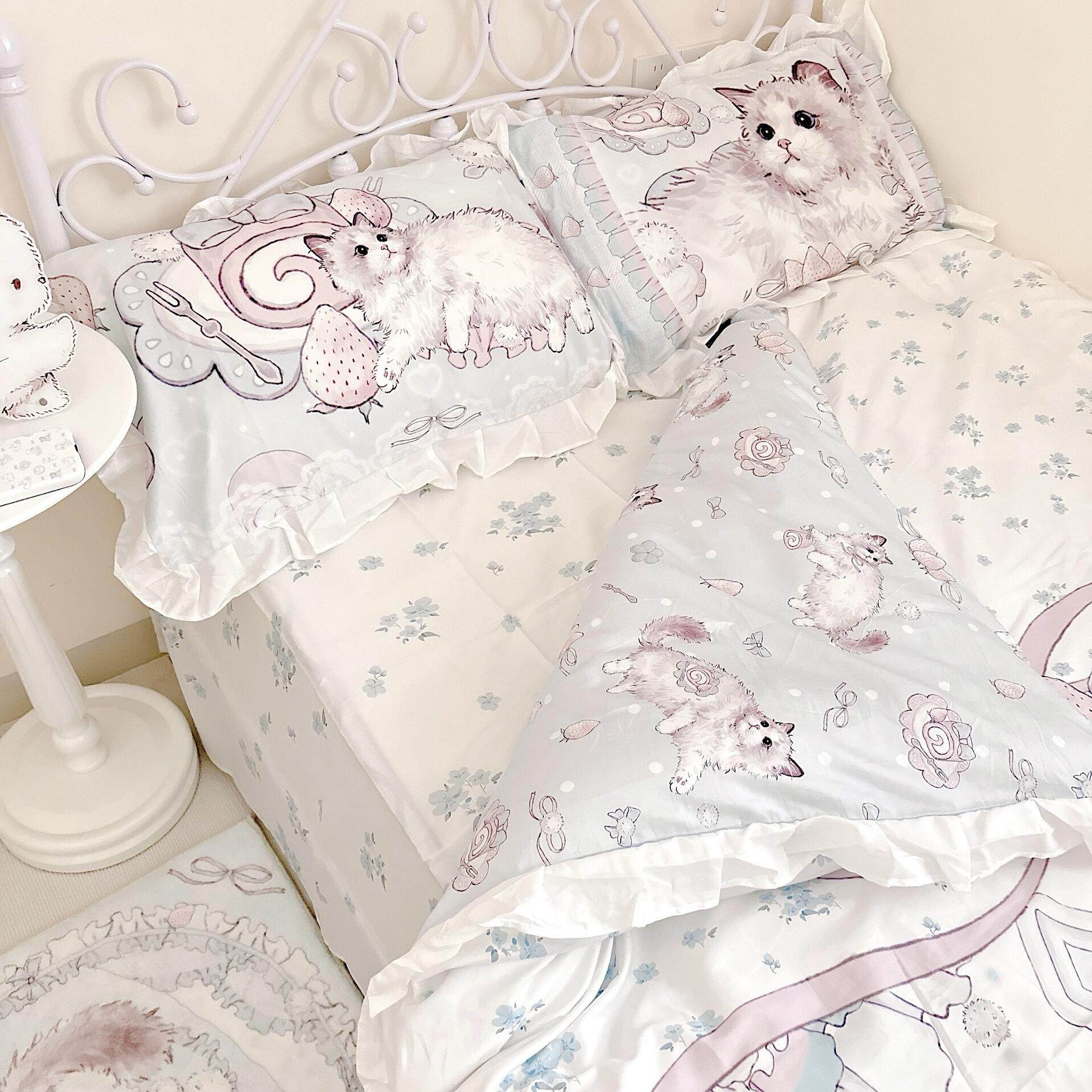 Mint ragdoll cat bed sheet set of four