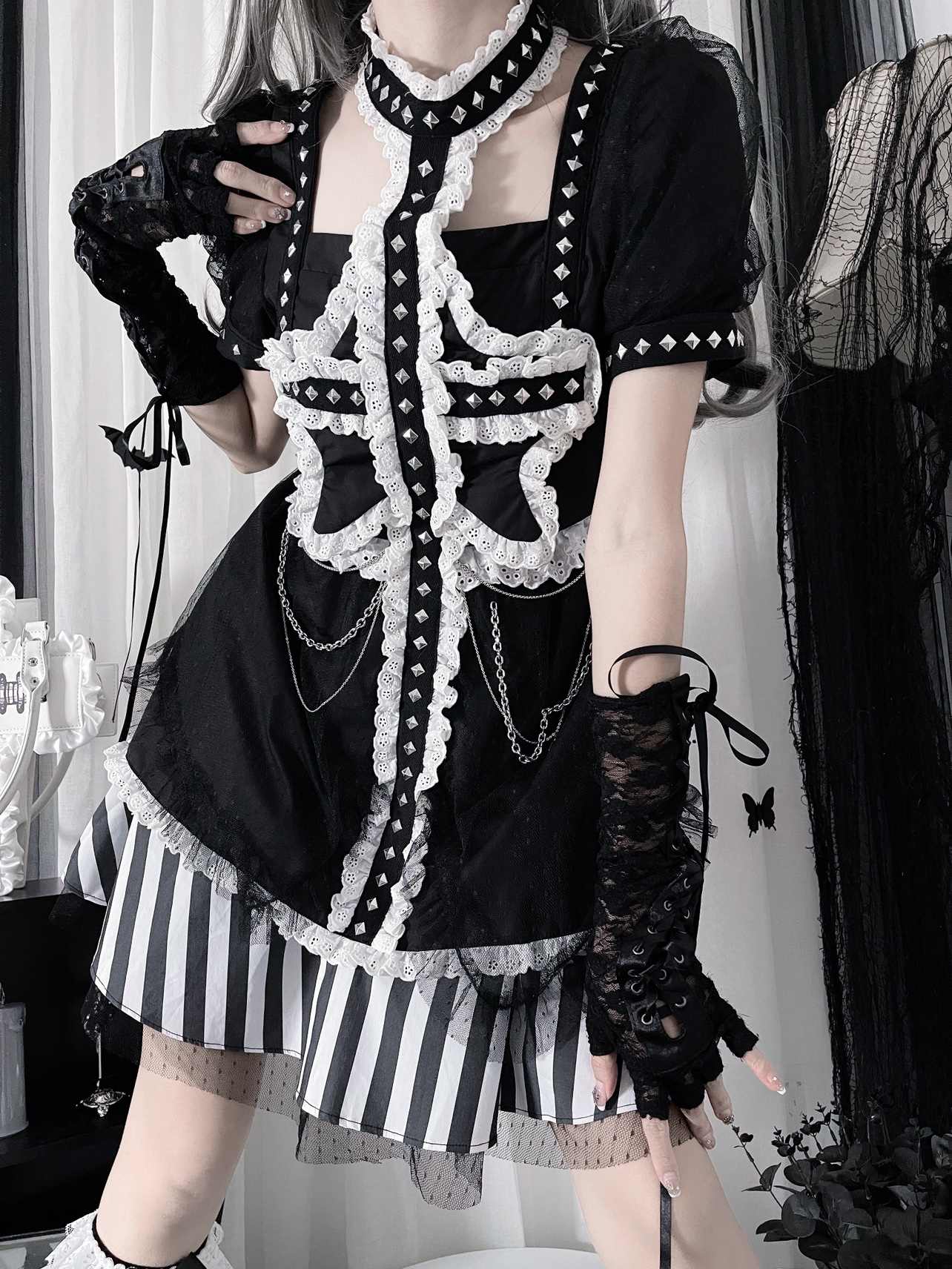 Cross Star Goth Puff Sleeve Dress
