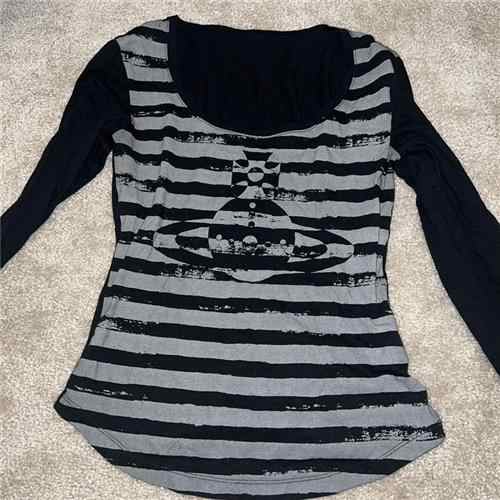 Gothic Grunge Striped Long-sleeved Top