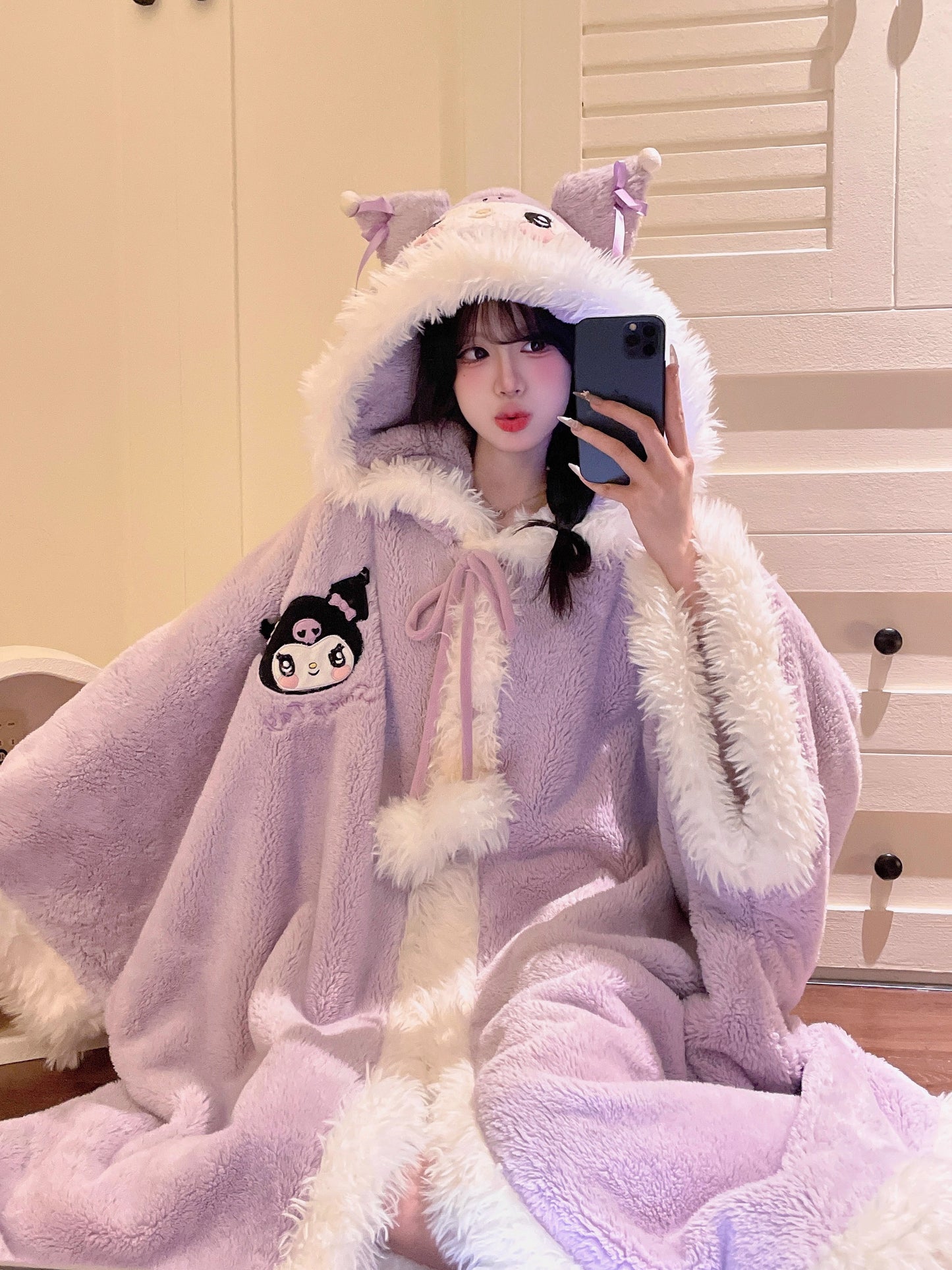kawaii fur cloak nightgown