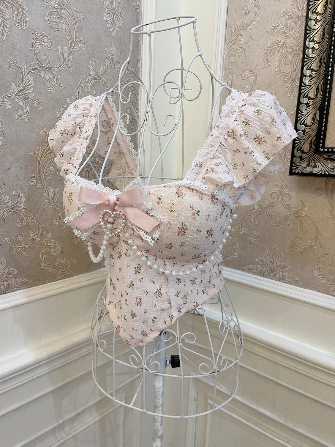 coquette bow floral lace top