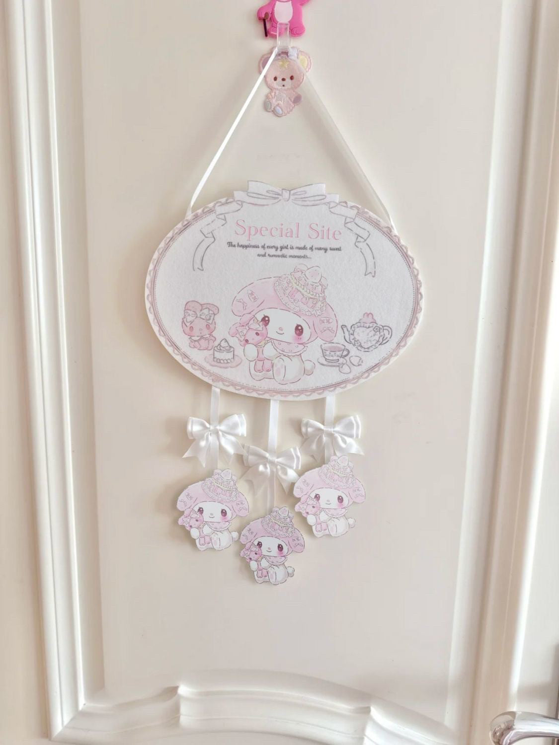 Cute girly heart door sign decoration