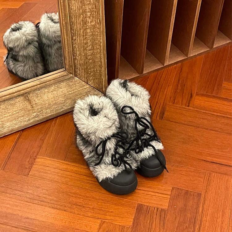 Grunge Furry Snow Shoes