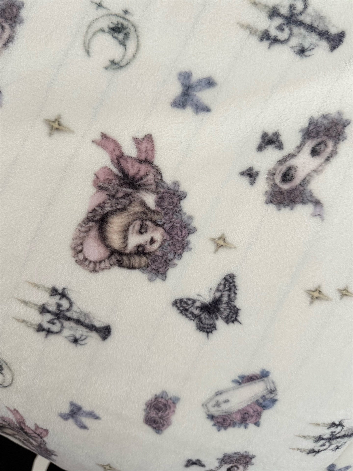 Lolita dark doll-like bedding four-piece set