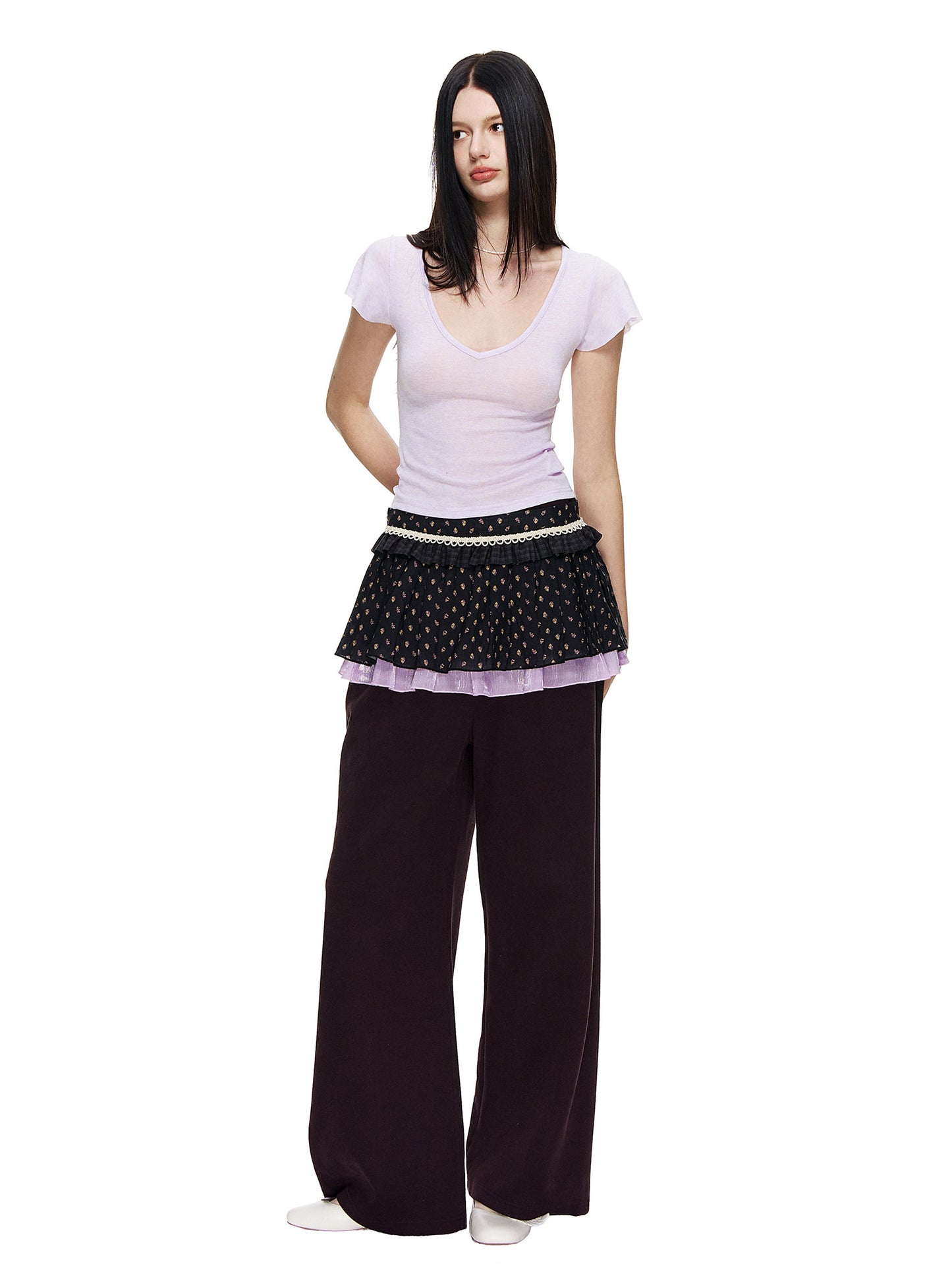 Pink-lined polka dot pleated A-line skirt