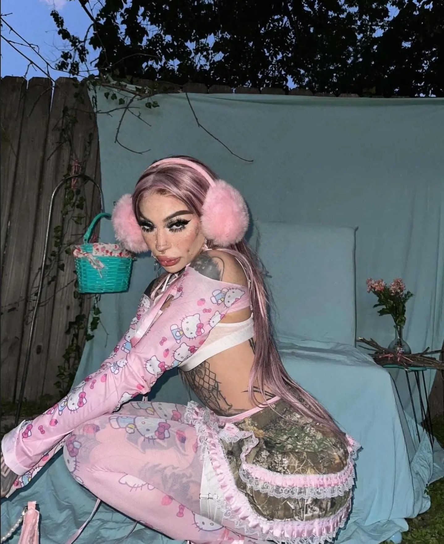 Y2K Pink Lace Skirt