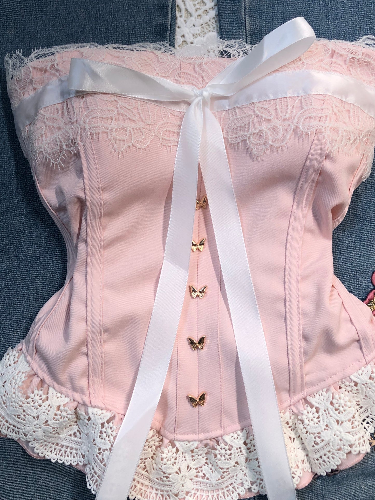 white bow lace pink top