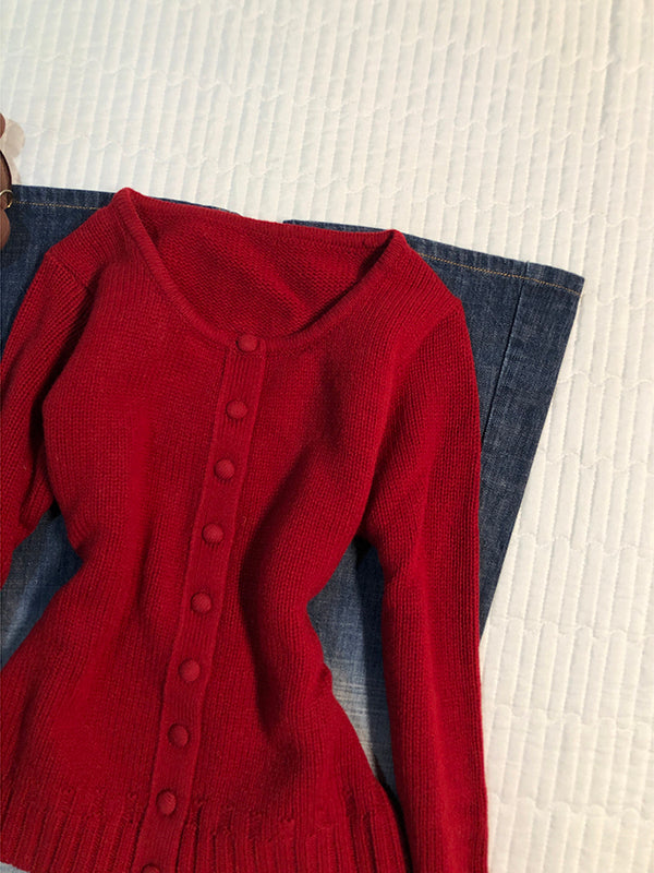 red vintage sweater