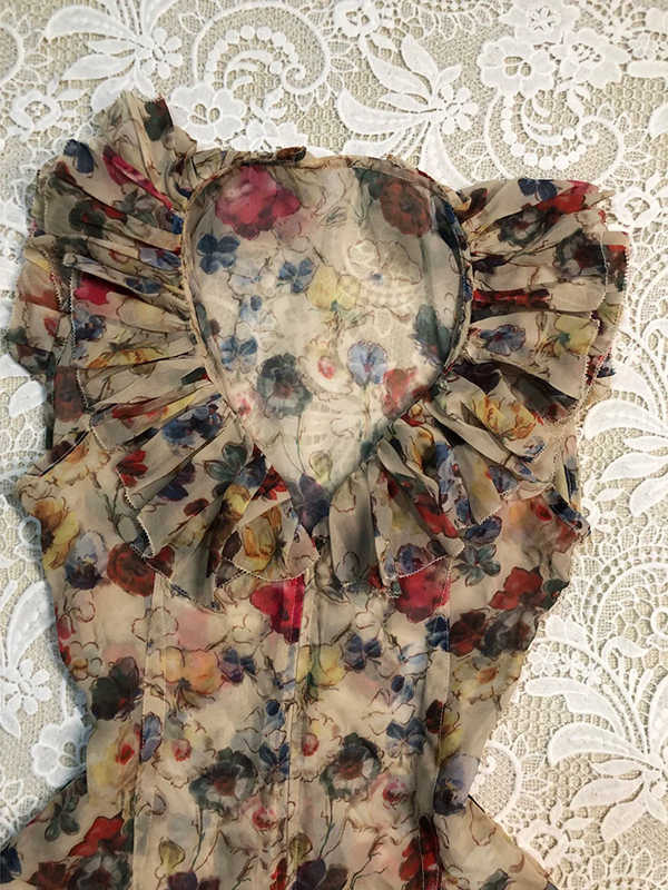 Retro Ruffled V-neck Chiffon Shirt