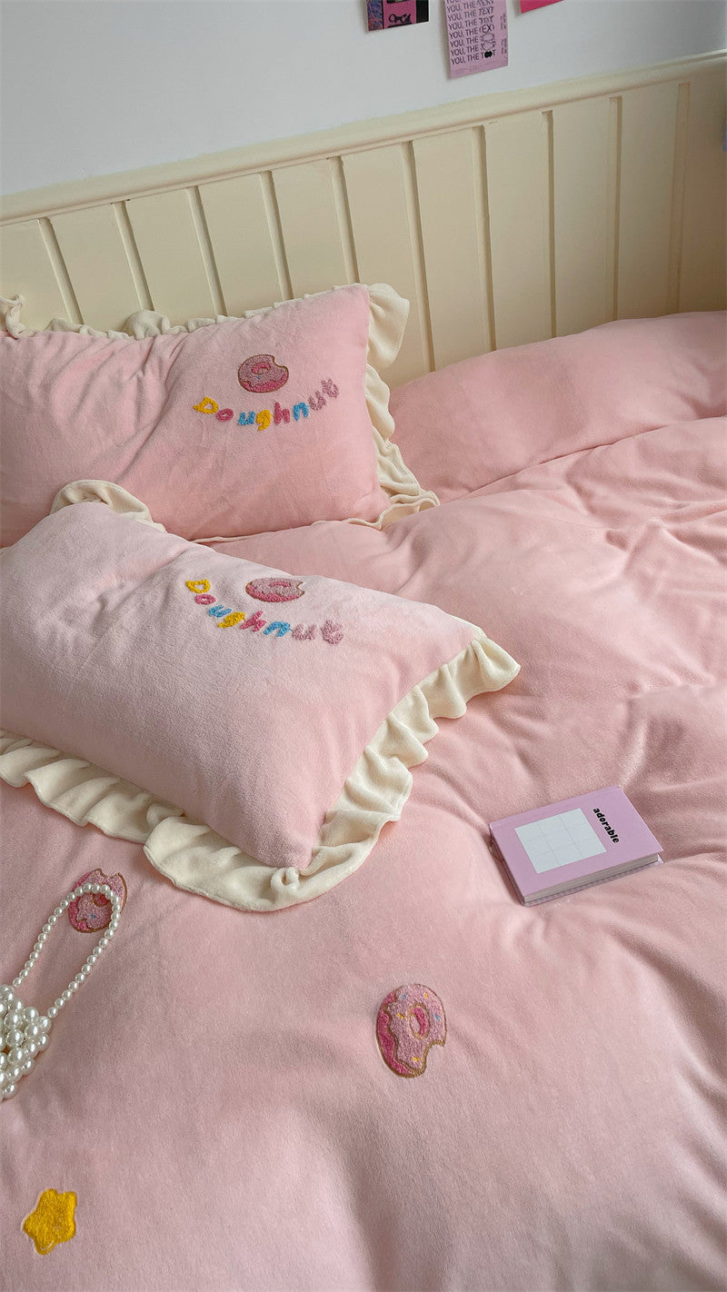 Donut milk velvet four-piece bed sheet