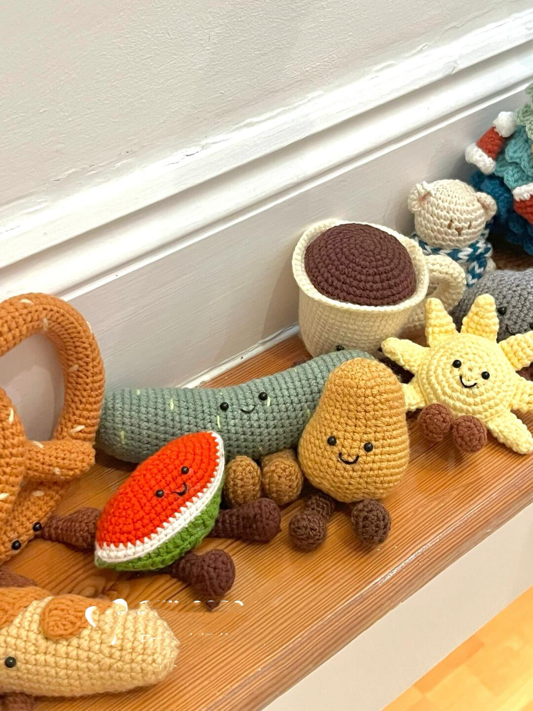 diy wool Croissant bag pendant